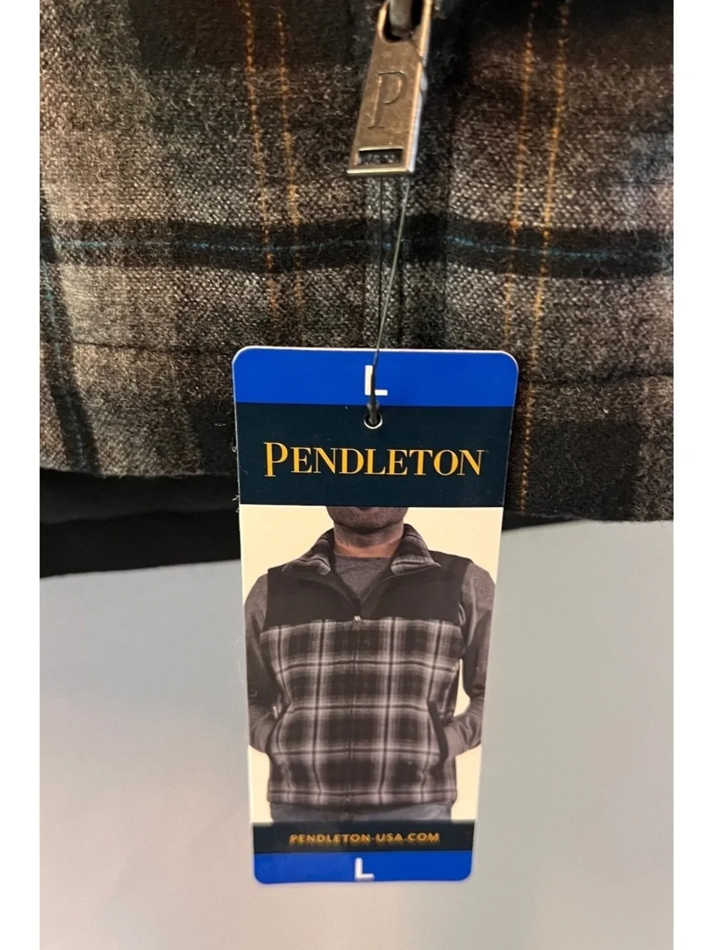 Pendleton Men's Large Plaid Fleece Vest with Zipper